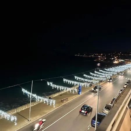 Casa Sud Menton - Bord De Mer - Vue Mer Panoramique Plage Promenade En Bas - Terrasse - Wifi - Appt Entierement Renove